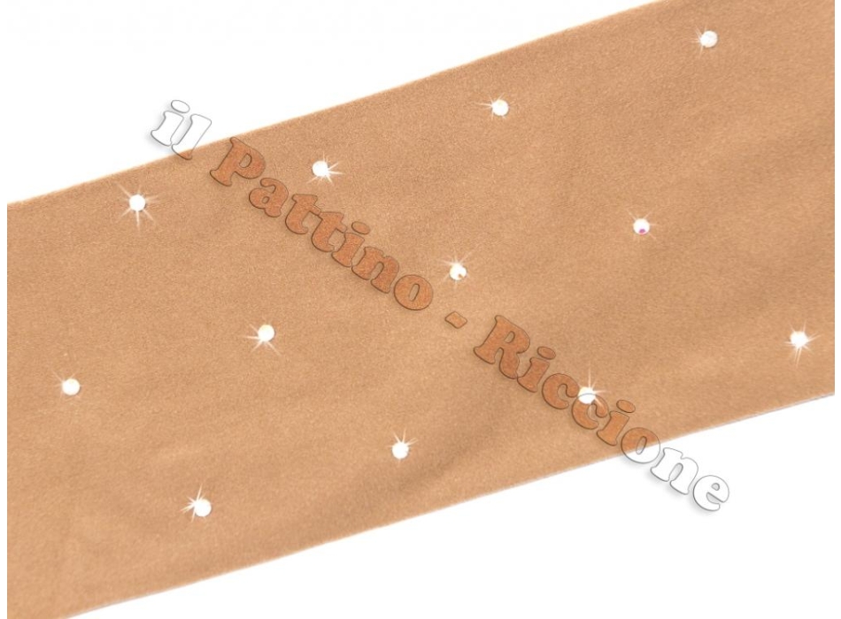 Medias de color natural con cristales