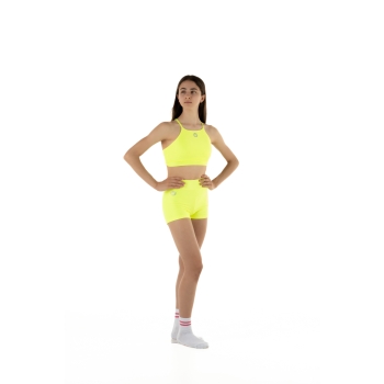 Conjunto deportivo niña WAVE – Short + Top modelo Asia Amarillo Fluo